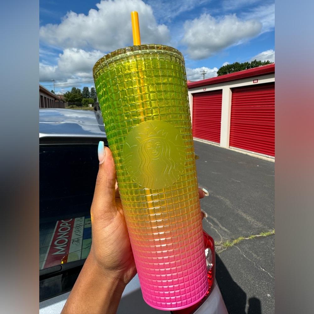 starbucks tumbler drinking cup